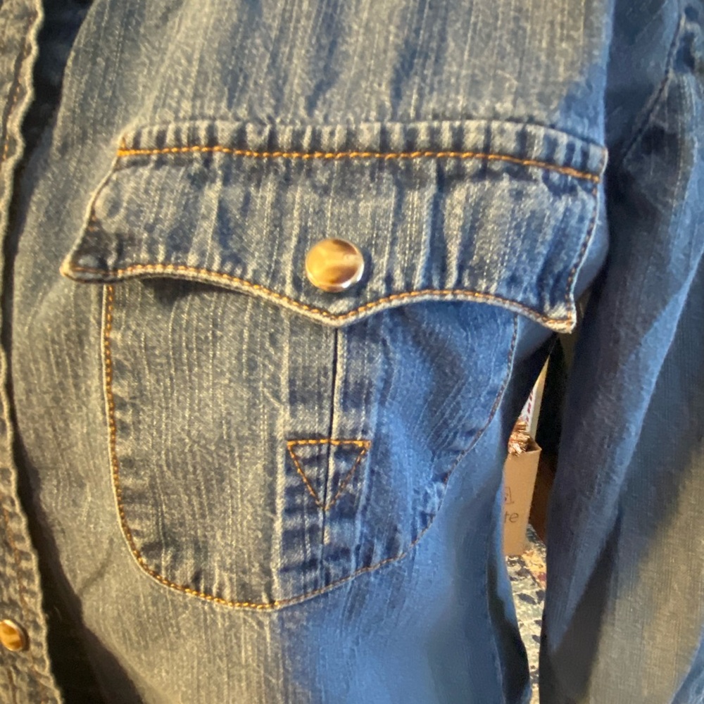 Old Navy Classic Blue Denim Shirt - Picture 3 of 6